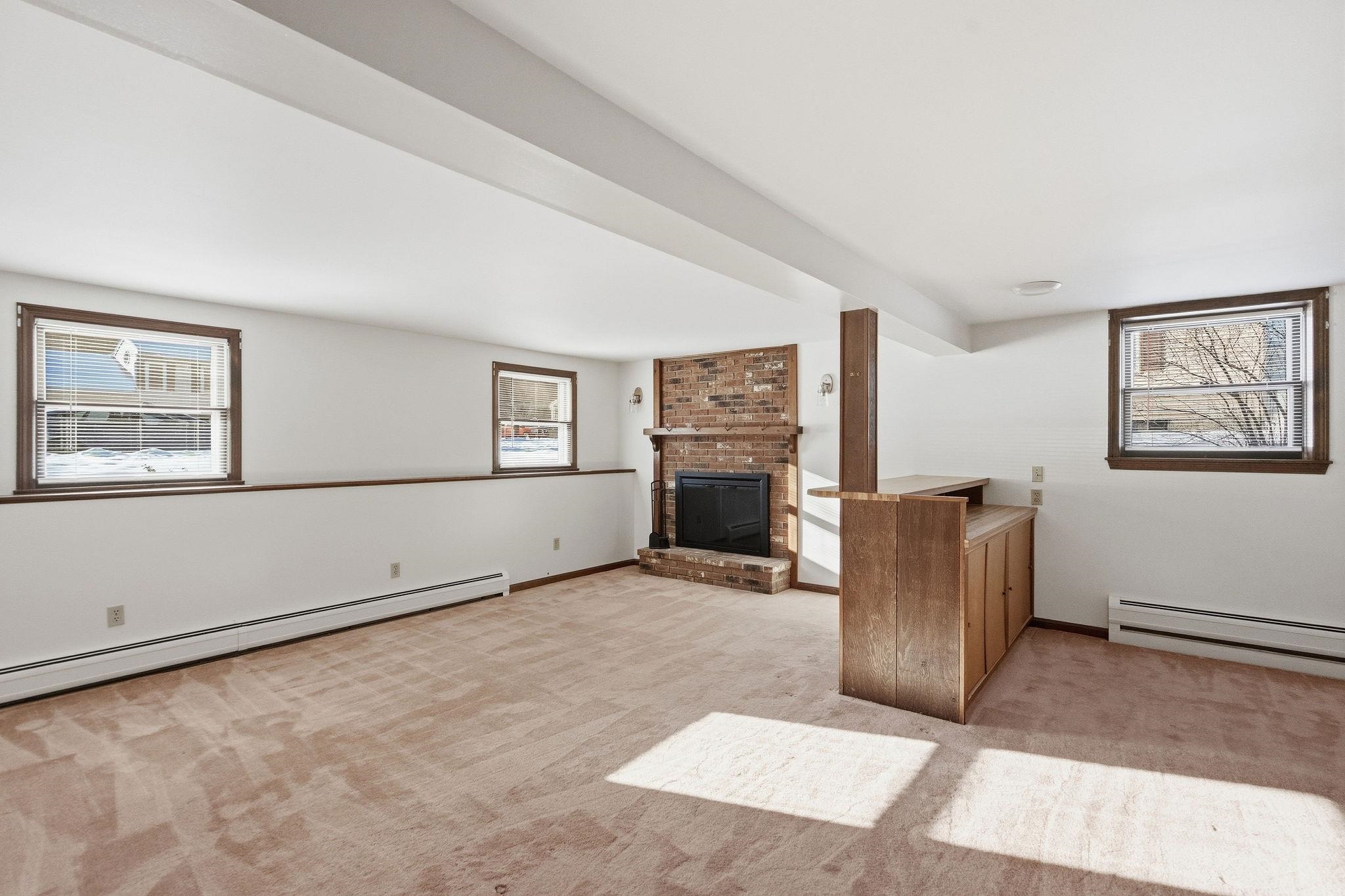 361 Joseph Street Extension Manchester, NH 03102 - Photo 21 of 28