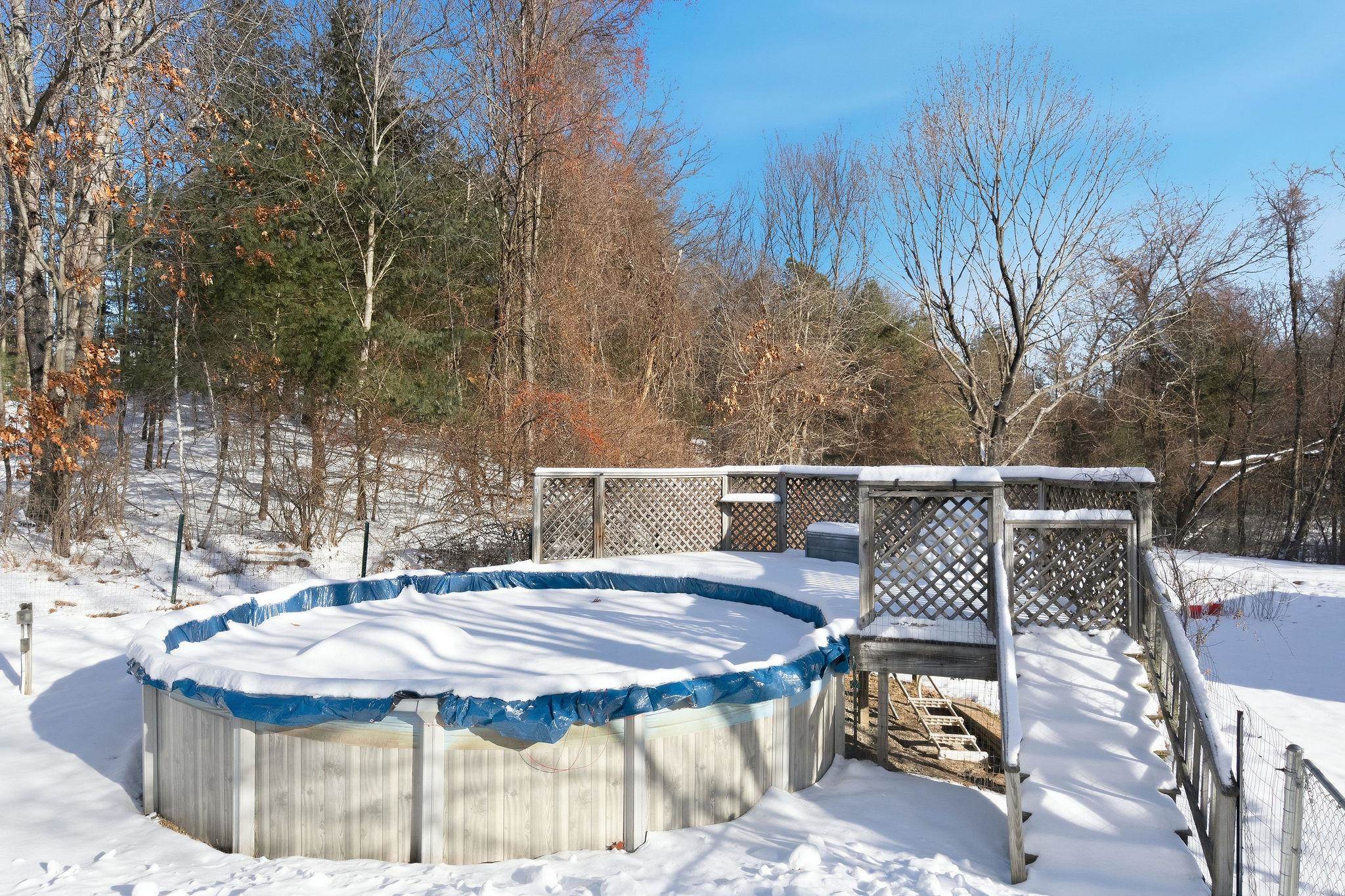 361 Joseph Street Extension Manchester, NH 03102 - Photo 25 of 28