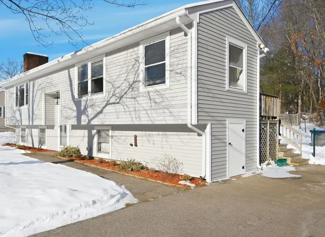 $400,000 | 361 Joseph Street Extension, Manchester, NH 03102