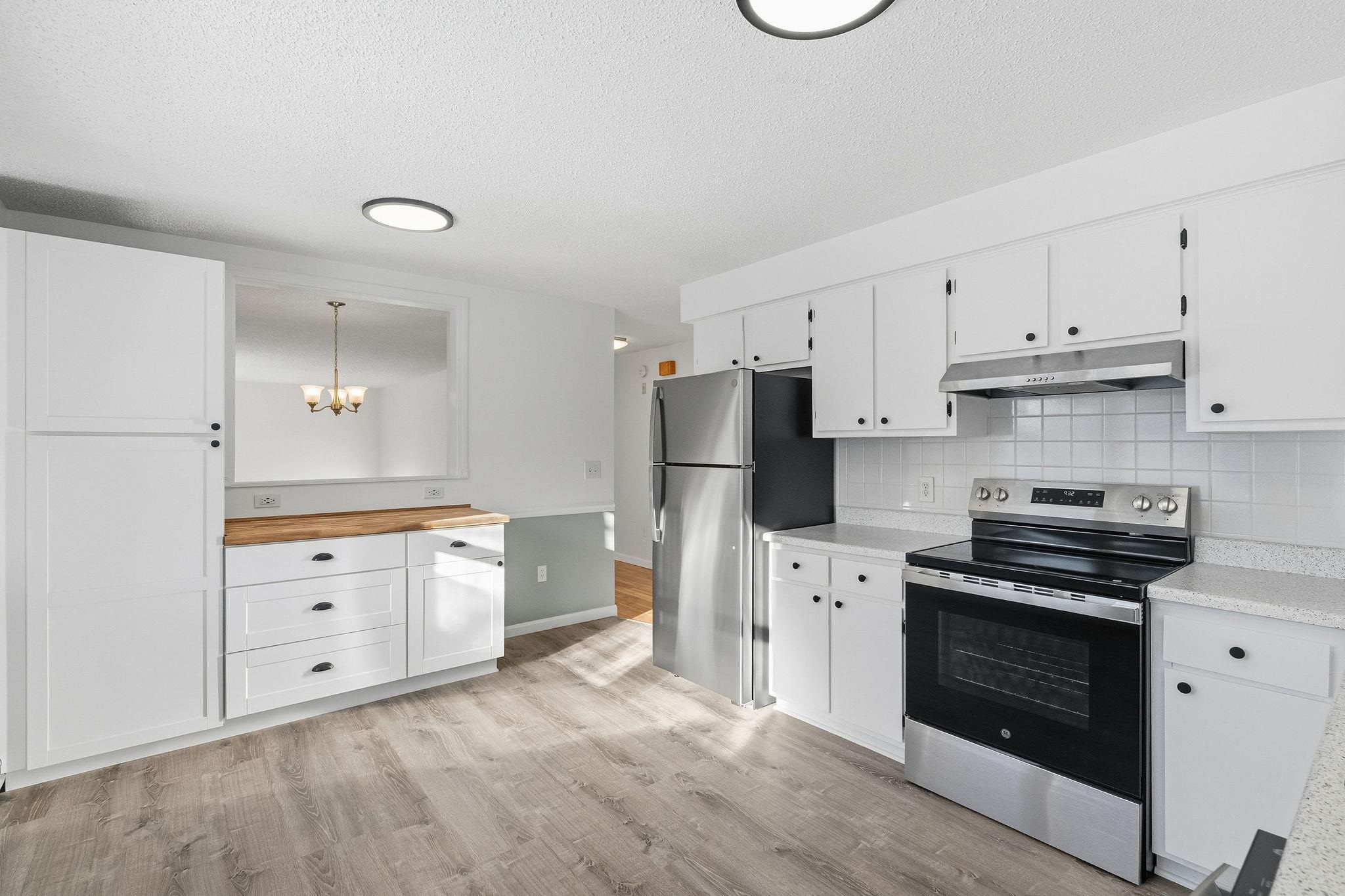 361 Joseph Street Extension Manchester, NH 03102 - Photo 6 of 28