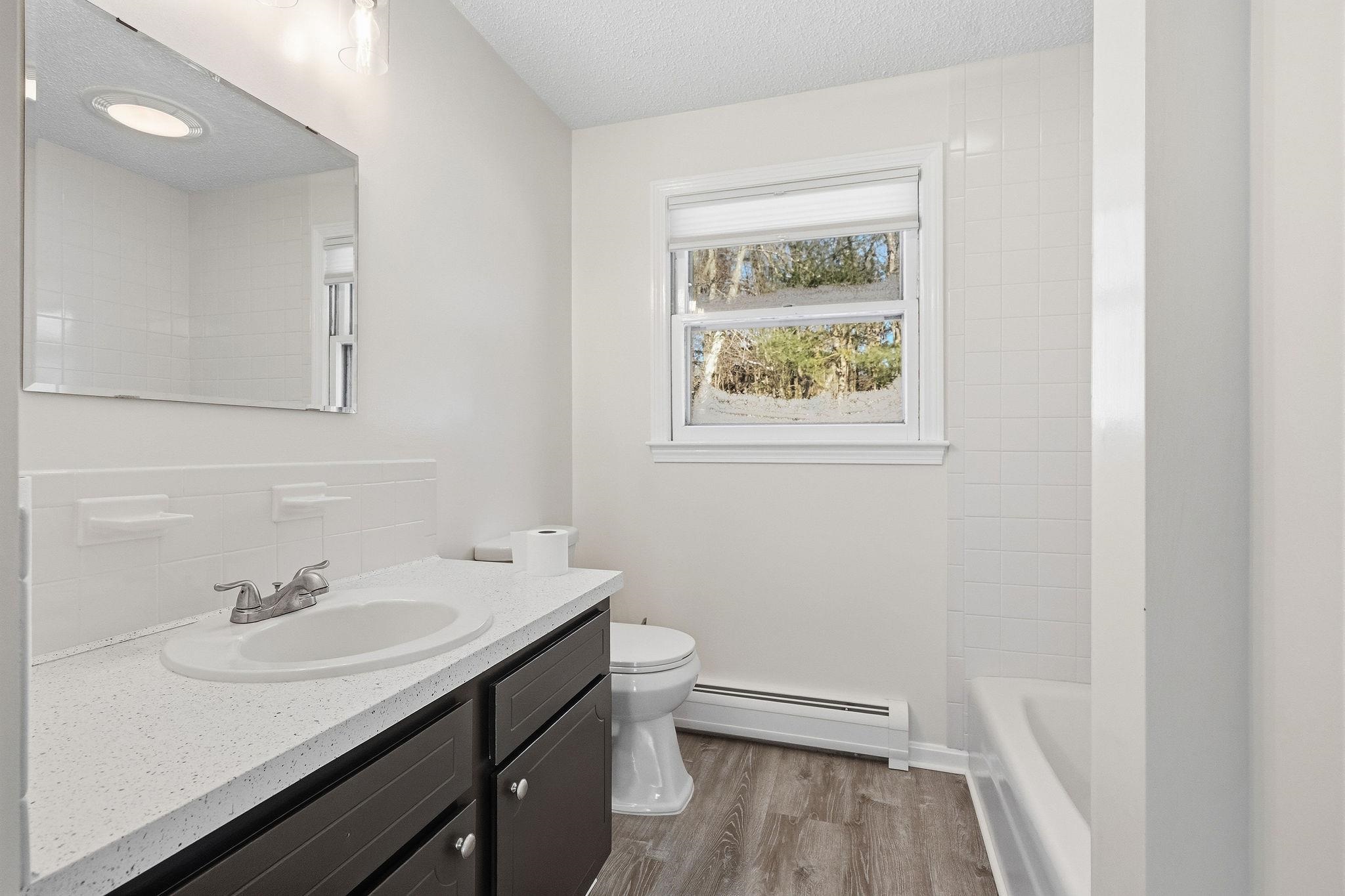 361 Joseph Street Extension Manchester, NH 03102 - Photo 10 of 28