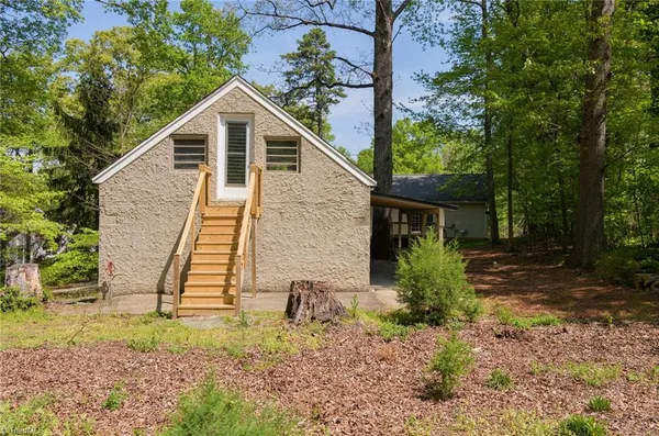 $299,900 | 117 Forest Drive, Thomasville, NC 27360