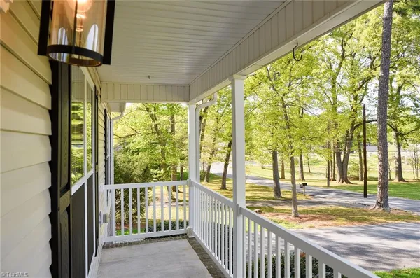 $299,900 | 117 Forest Drive, Thomasville, NC 27360