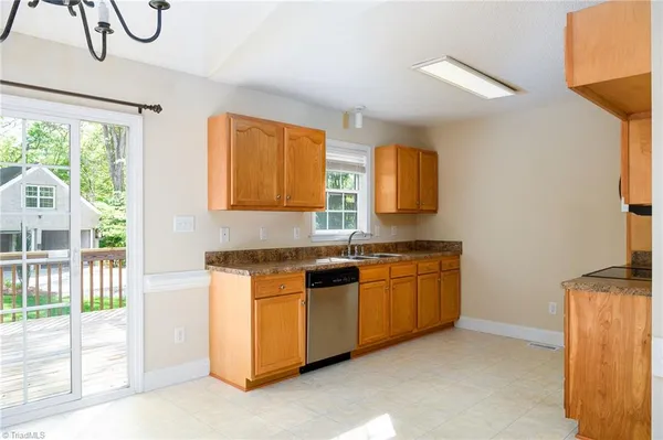 $299,900 | 117 Forest Drive, Thomasville, NC 27360