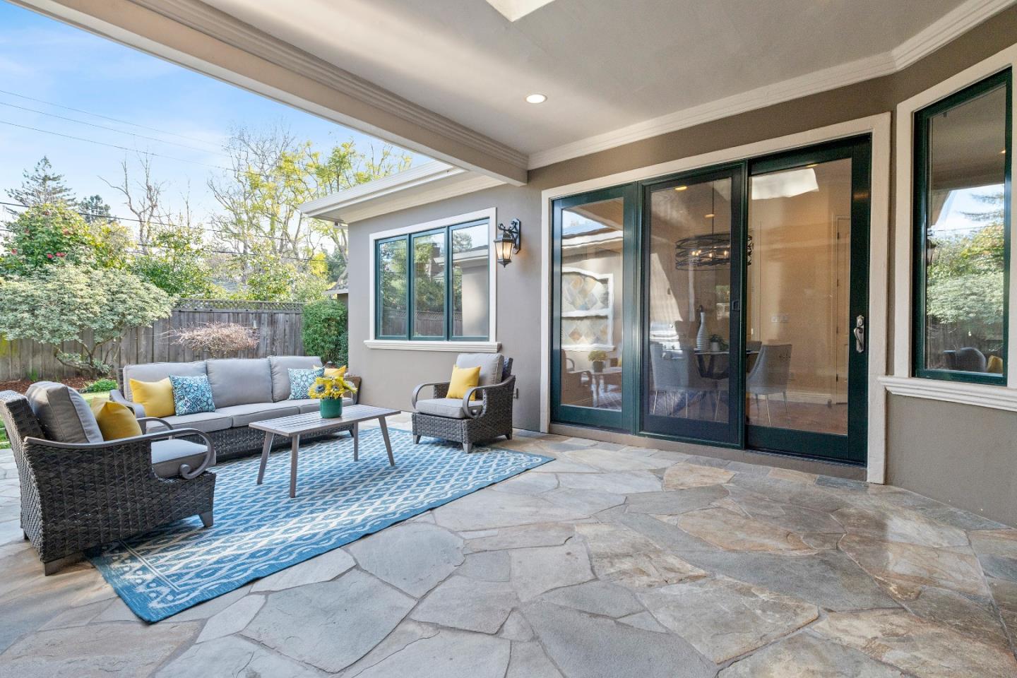 1045 Atkinson Lane Menlo Park, CA 94025 - Photo 26 of 39