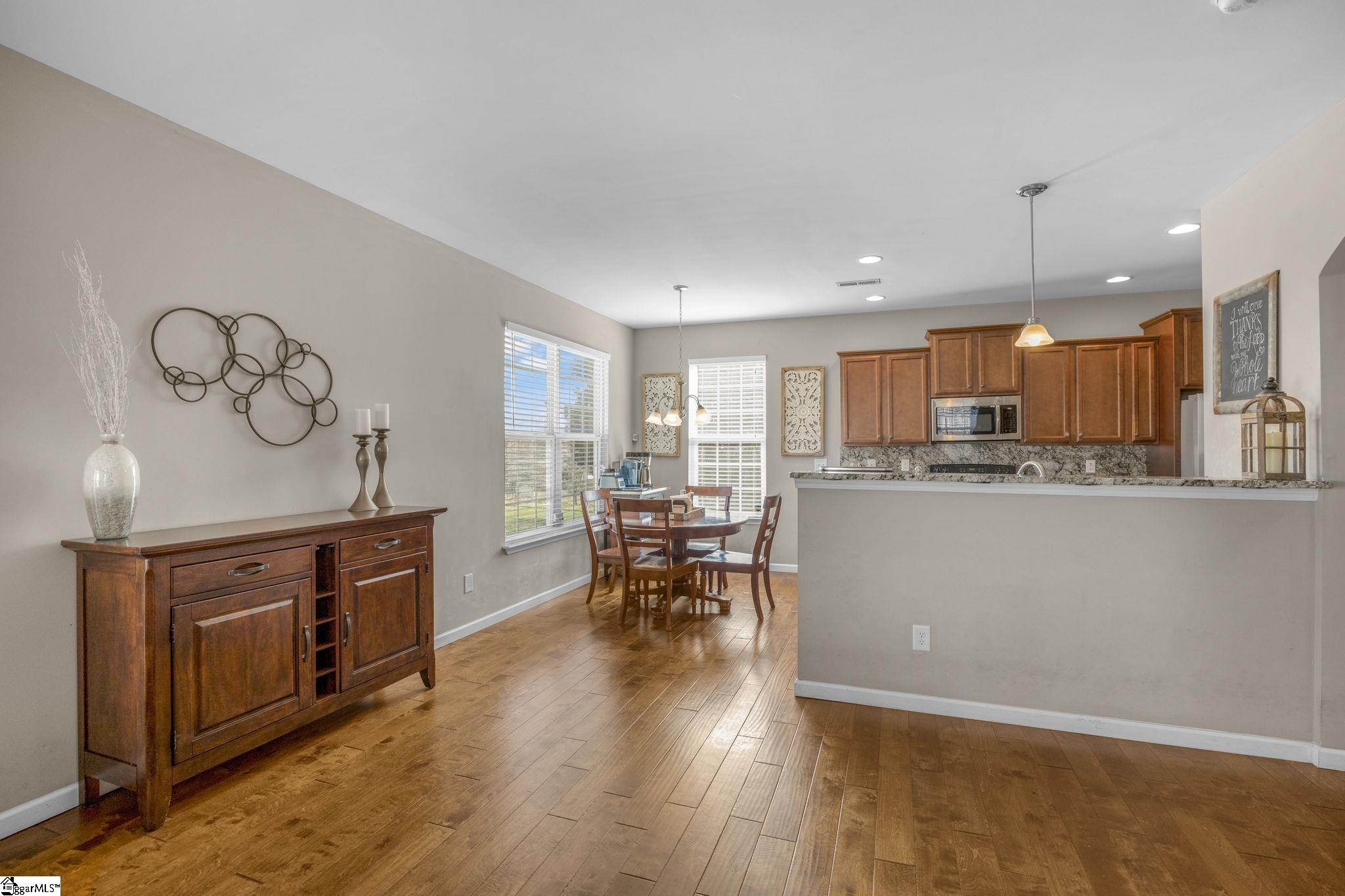 232 Saddlebrook Avenue Pickens, SC 29671 - Photo 8 of 42