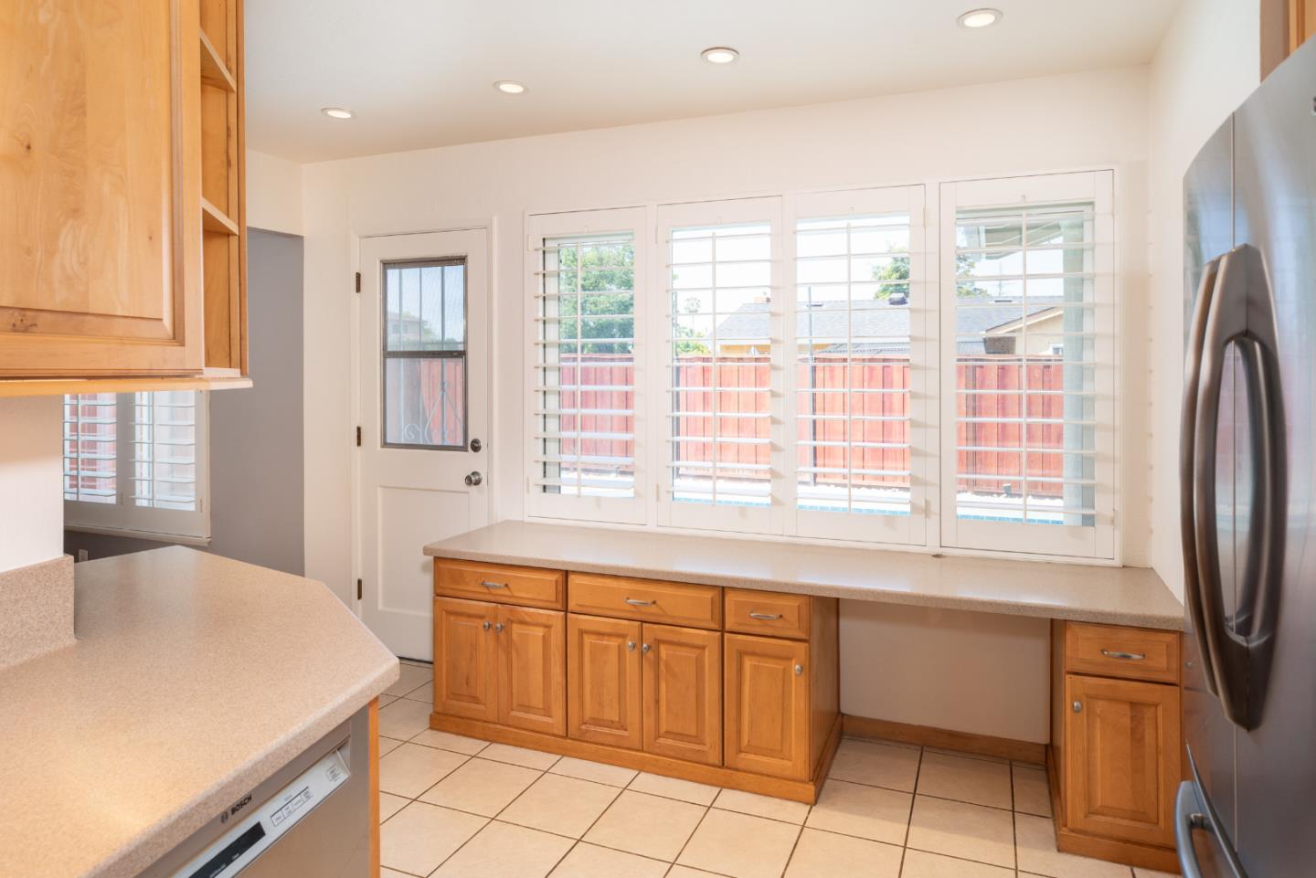 1937 Adelaide Way San Jose, CA 95124 - Photo 12 of 33 a spacious bathroom with a tub a sink and a window