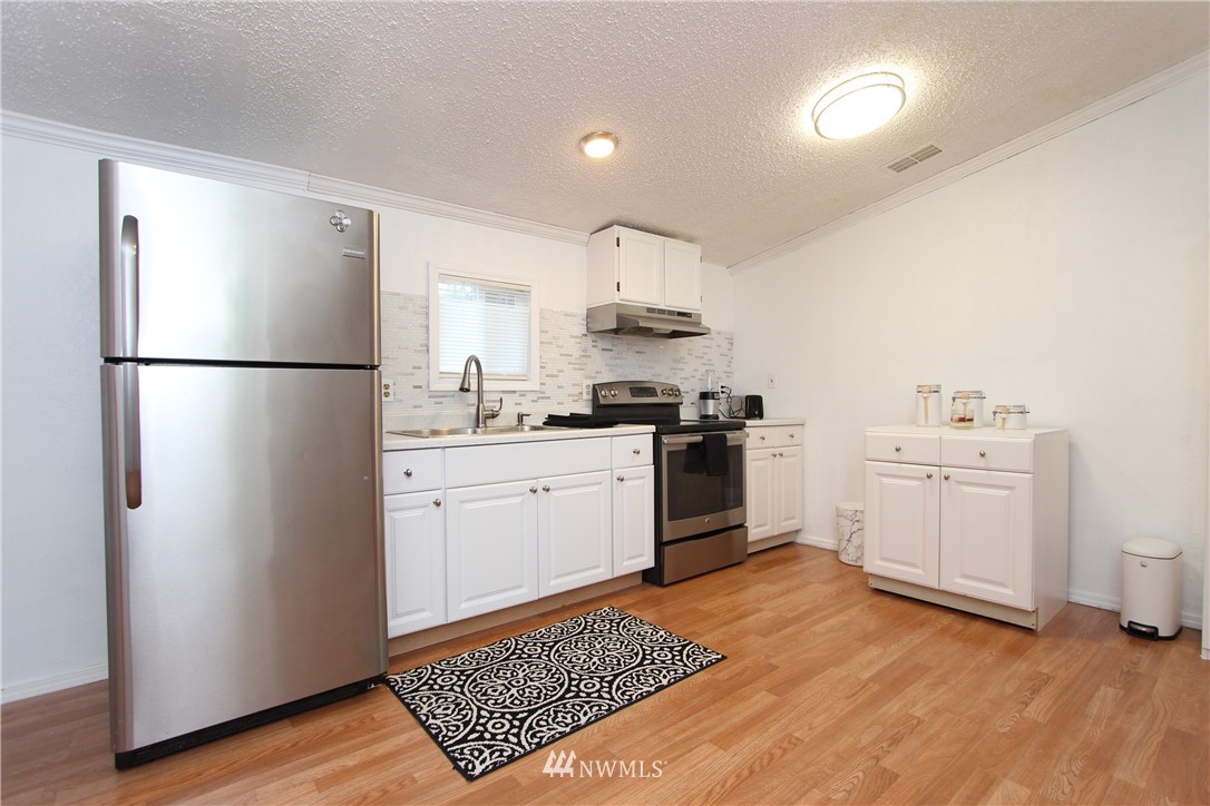 298 Silver Spur Road Oak Harbor, WA 98277 - Photo 3 of 25 Gallery Image 3