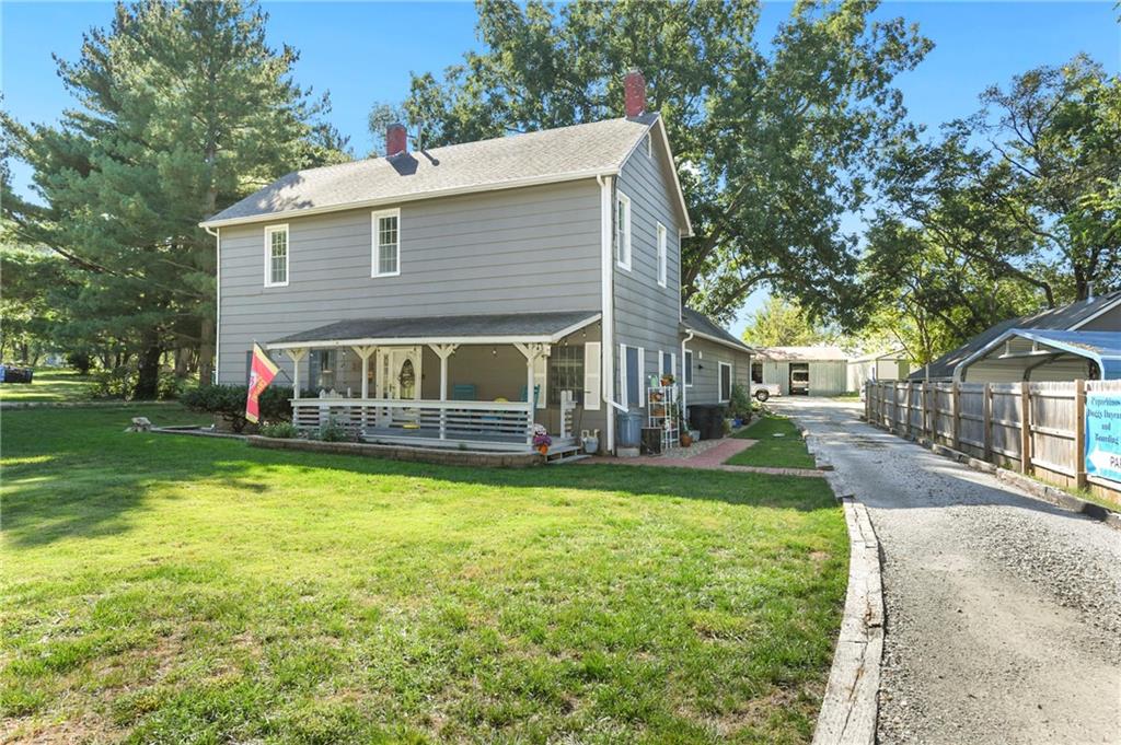 16425 Fort Riley Road Leavenworth, KS 66048 - Photo 1 of 35