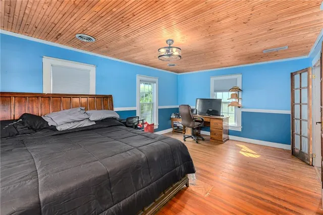 $950,000 | 16425 Fort Riley Road, Leavenworth, KS 66048