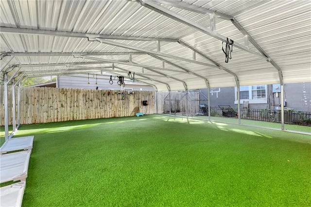 $950,000 | 16425 Fort Riley Road, Leavenworth, KS 66048