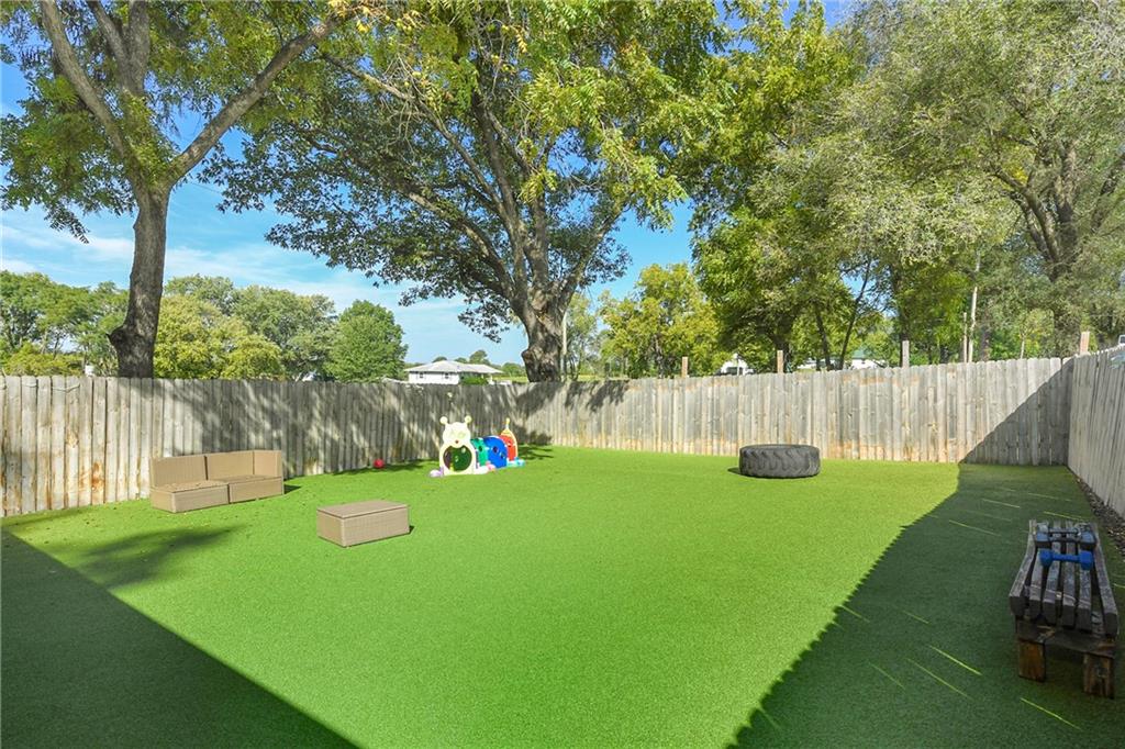 16425 Fort Riley Road Leavenworth, KS 66048 - Photo 31 of 35