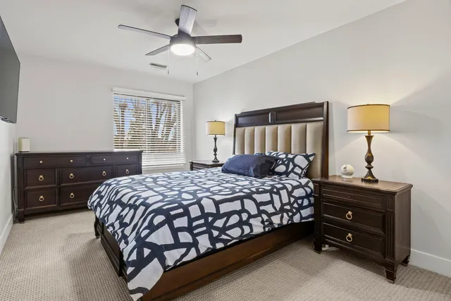 $289,000 | 3050 Pheasant Creek Drive, Unit 305, Northbrook, IL 60062