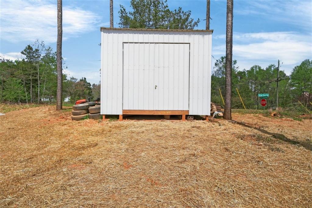 184 King Farm Road Rockmart, GA 30153 - Photo 22 of 25 a view of the entrance gate of the house