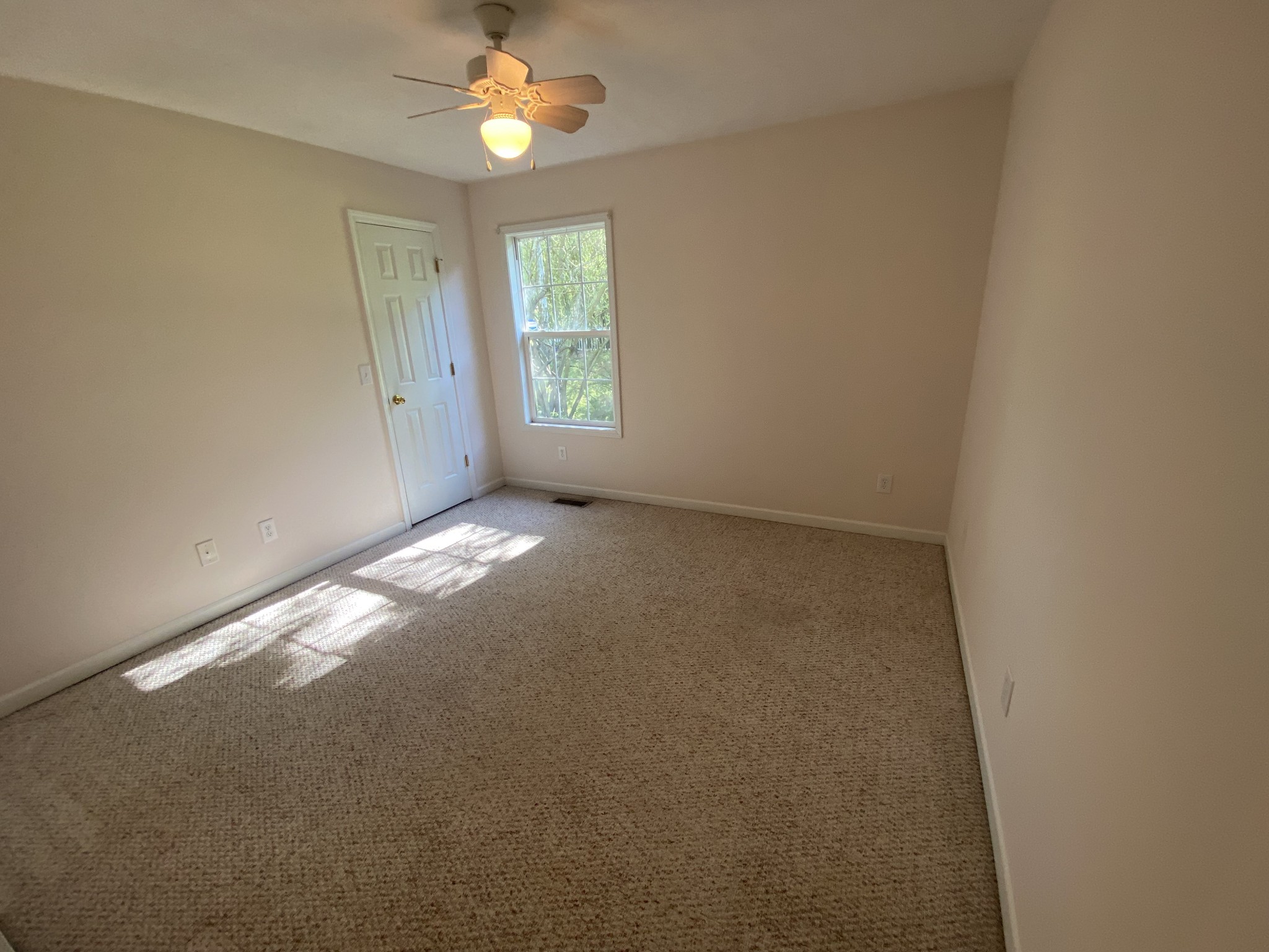 412 B Kemp Road Gallatin, TN 37066 - Photo 15 of 17 Gallery Image 15