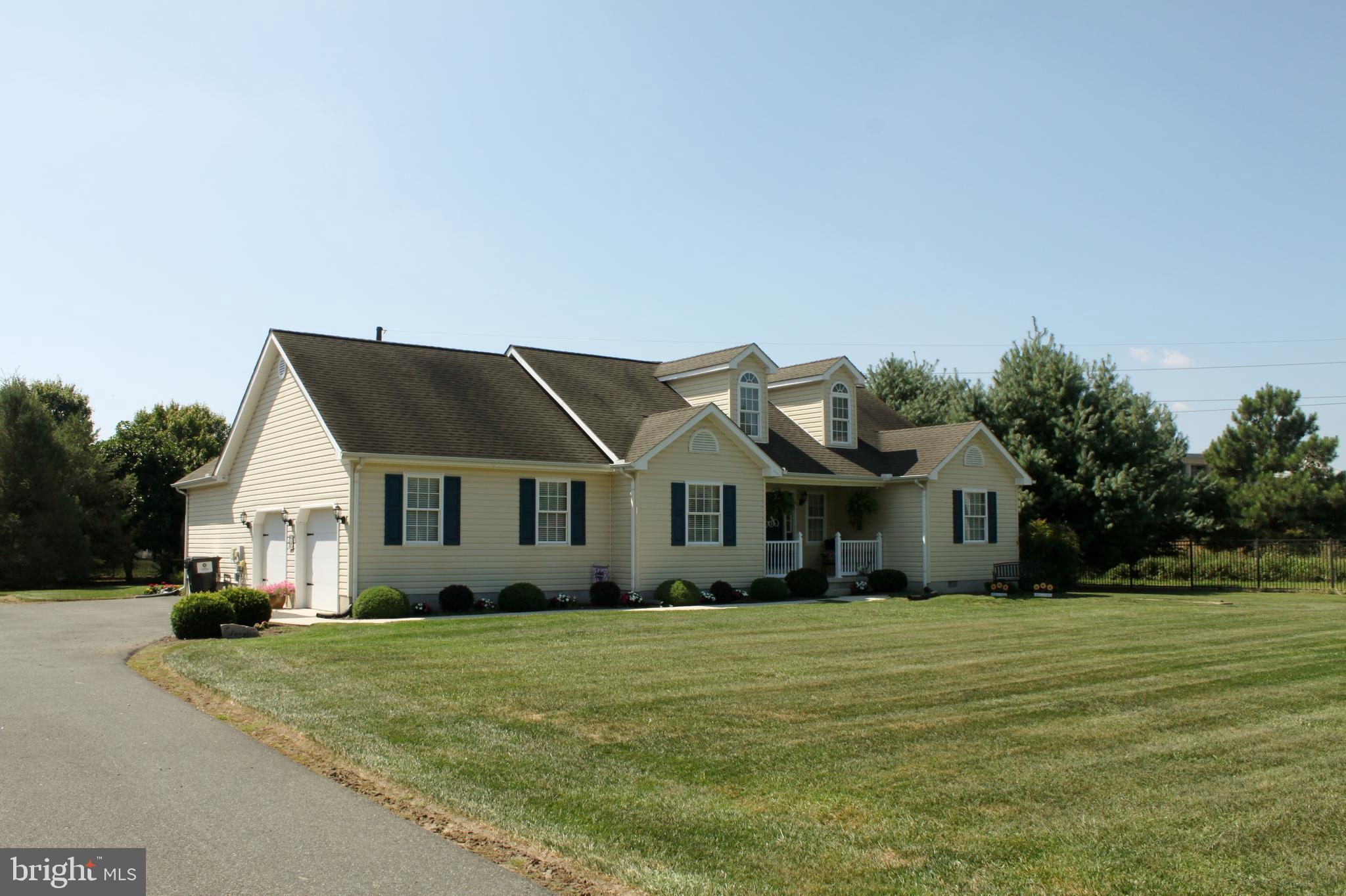 1622 Forrest Avenue Dover, DE 19904 - Photo 5 of 37