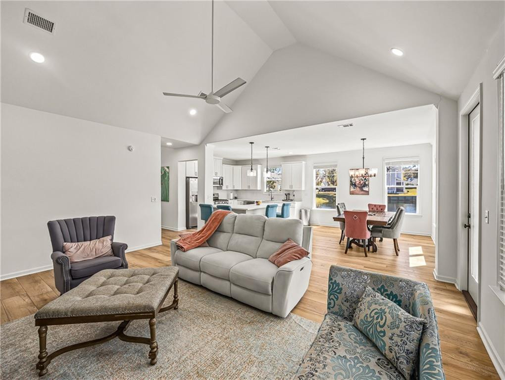 1038 Captains Cv Way St. Simons Island, GA 31522 - Photo 8 of 22 Photo 8
