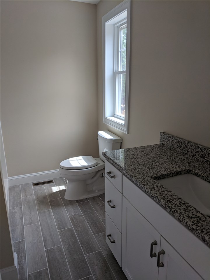 40 Tolend Road, Unit 1 Barrington, NH 03825 - Photo 8 of 15
