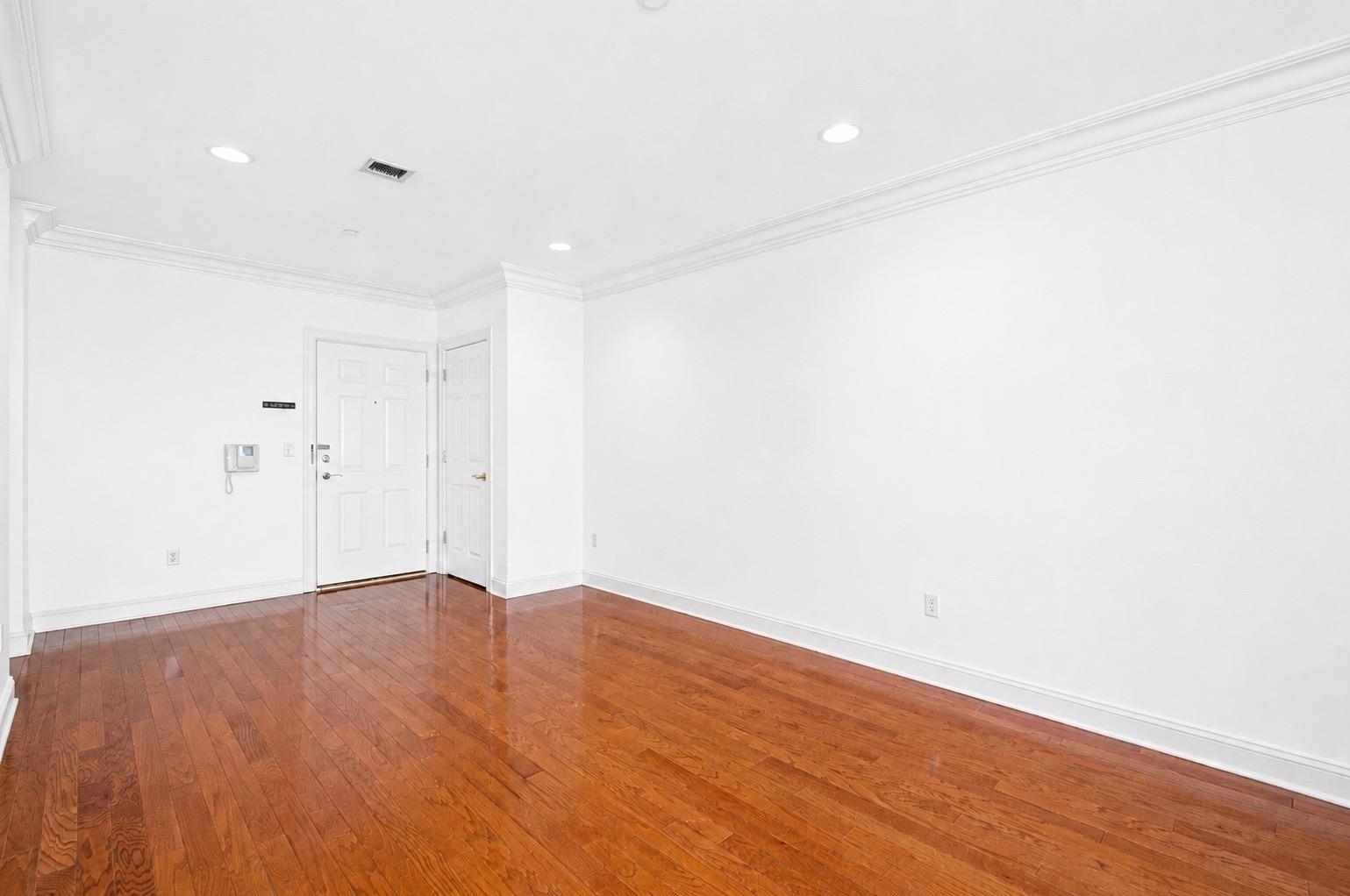 180 Edgewater Road, Unit 1B Cliffside Park, NJ 07010 - Photo 3 of 17