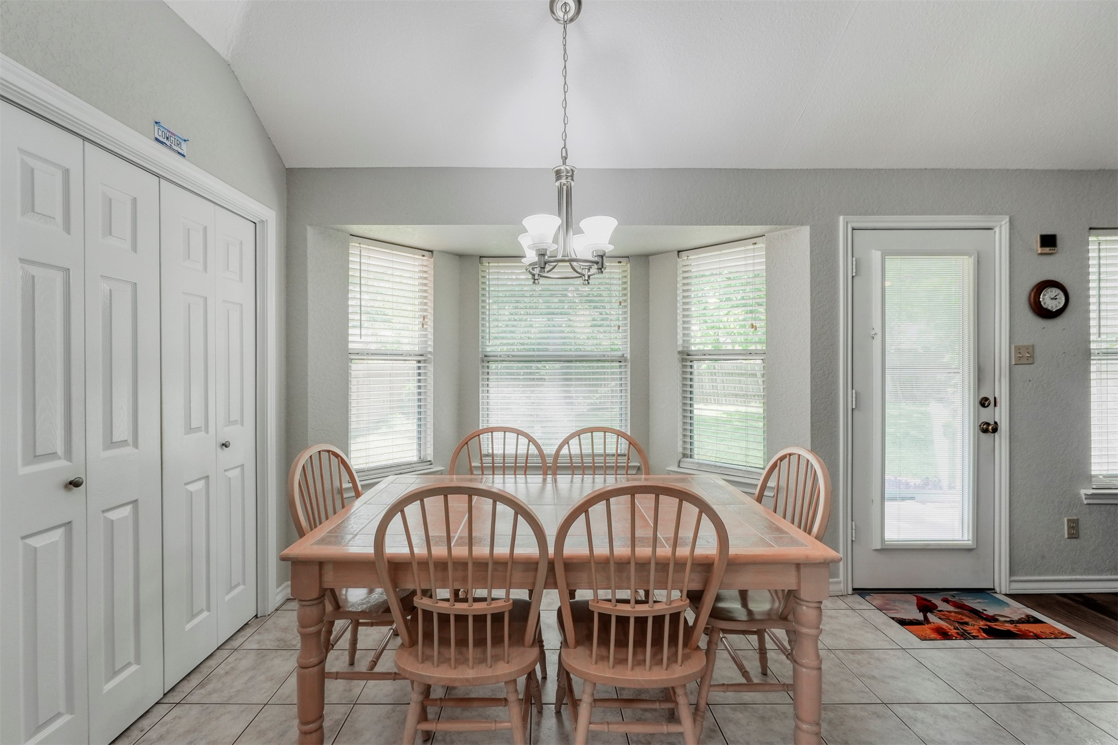 203 Pin Oak Drive Georgetown, TX 78628 - Photo 6 of 13