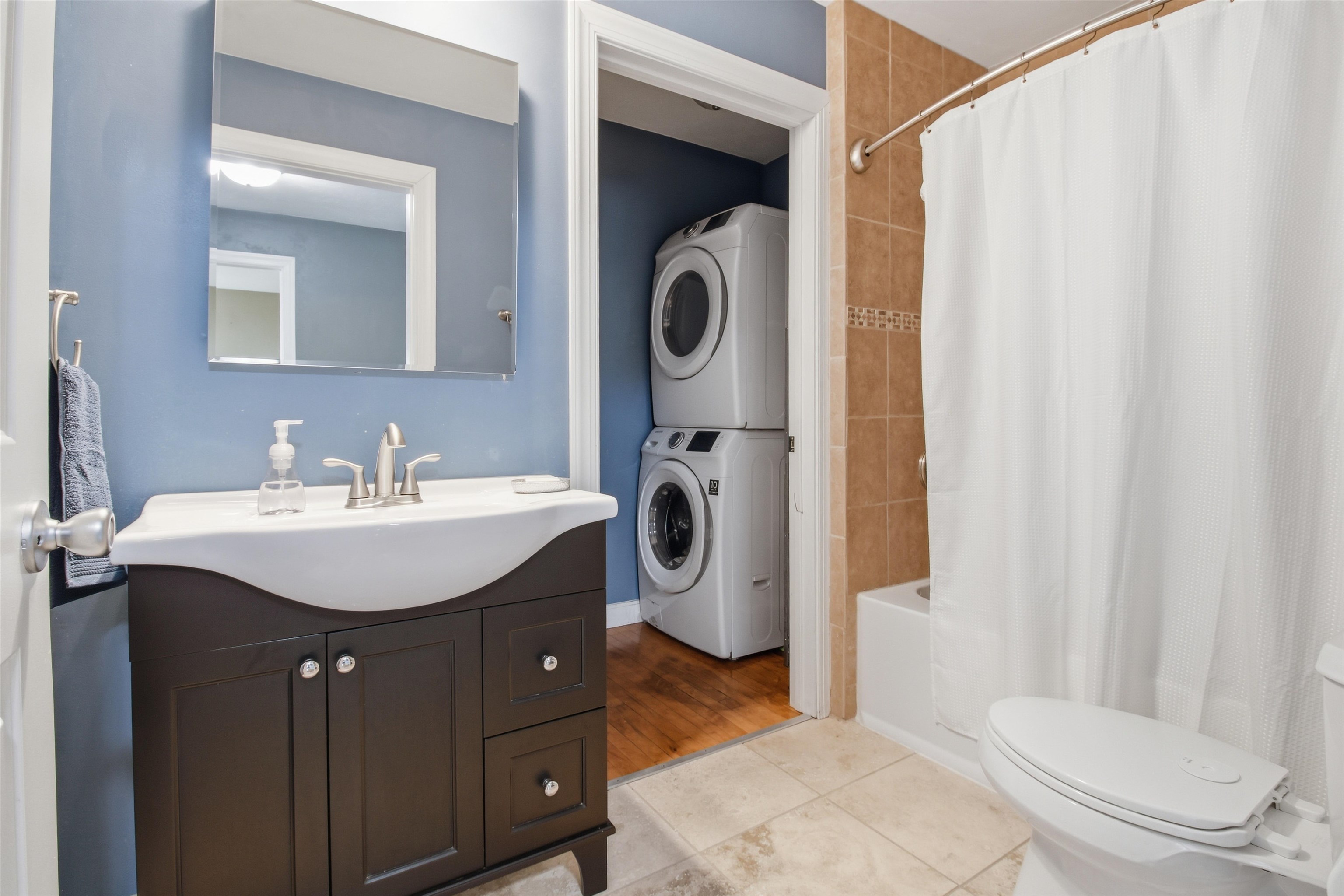 135 South Brittingham Place Madison, WI 53715 - Photo 19 of 27