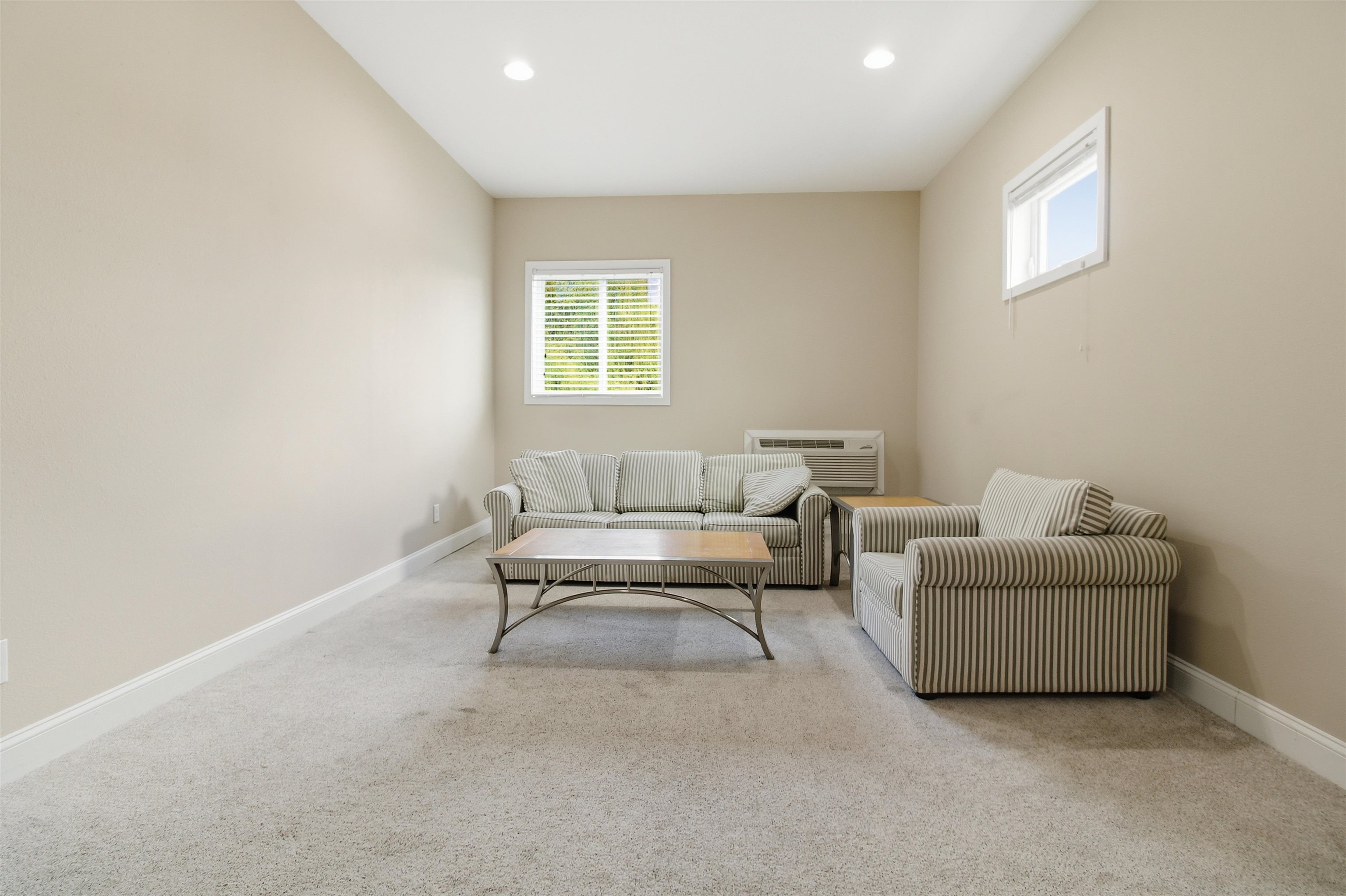 135 South Brittingham Place Madison, WI 53715 - Photo 21 of 27