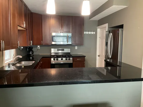 $924,900 | 135 South Brittingham Place, Madison, WI 53715