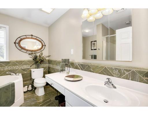 47 Calvin Road Quincy, MA 02169 - Photo 19 of 35 Gallery Image 19