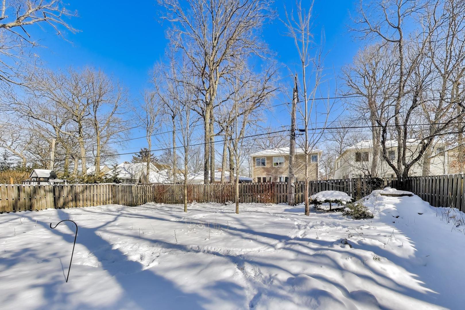 309 Ridge Road Highland Park, IL 60035 - Photo 68 of 71 a view of road with snow