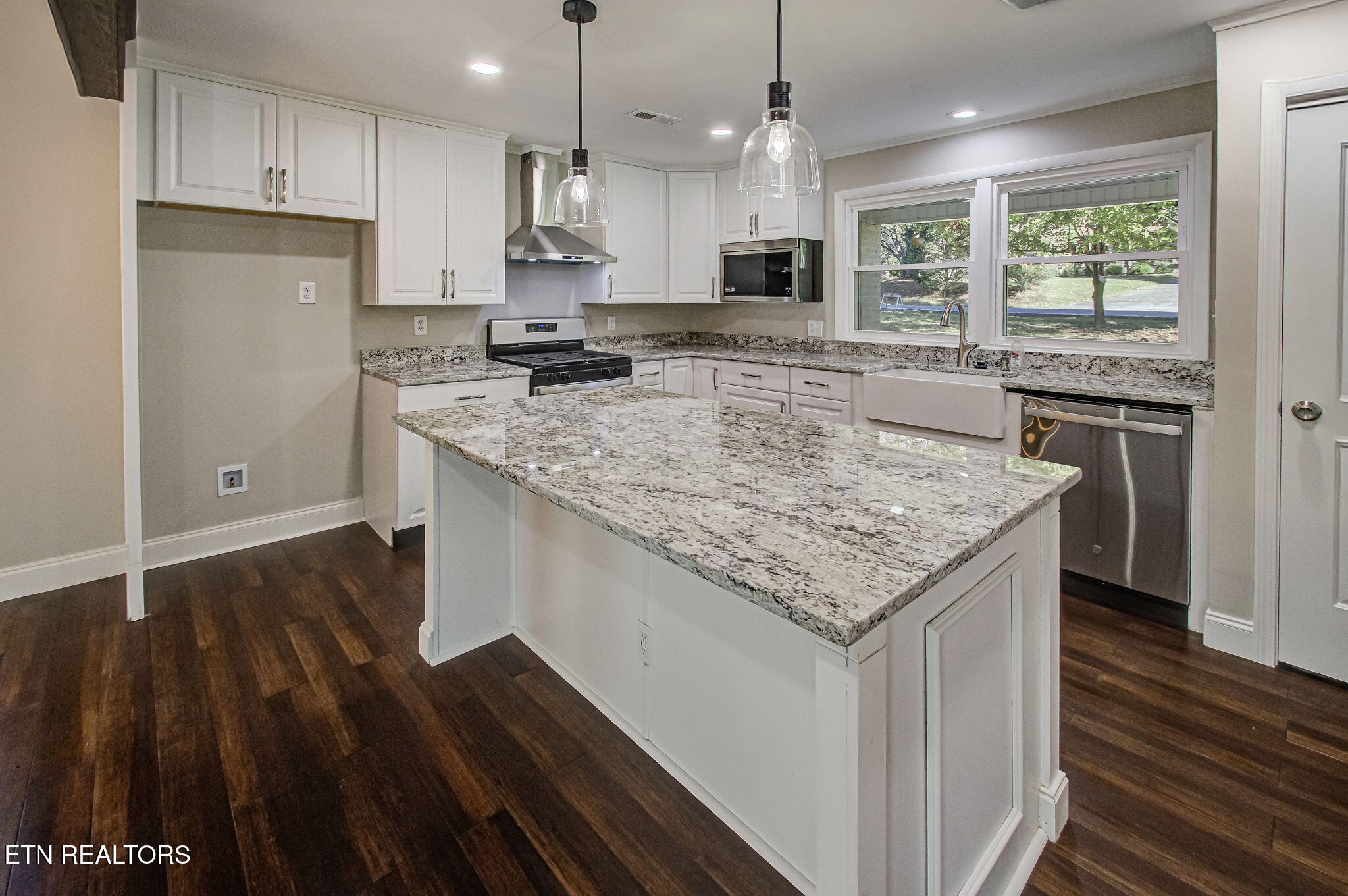 2713 Byington Beaver Ridge Road Knoxville, TN 37931 - Photo 26 of 60 IMG_8692