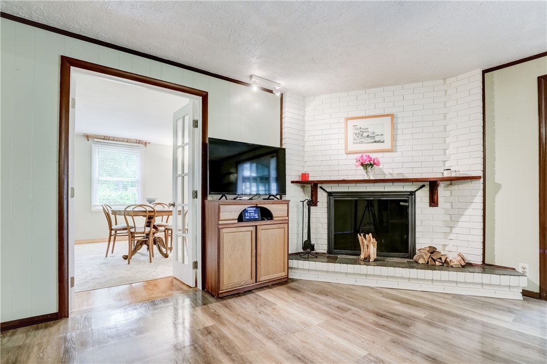 88 Callingham Road Pittsford, NY 14534 - Photo 14 of 47