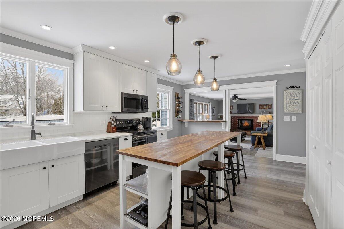 380 Schanck Road Freehold, NJ 07728 - Photo 10 of 42 16-Kitchen