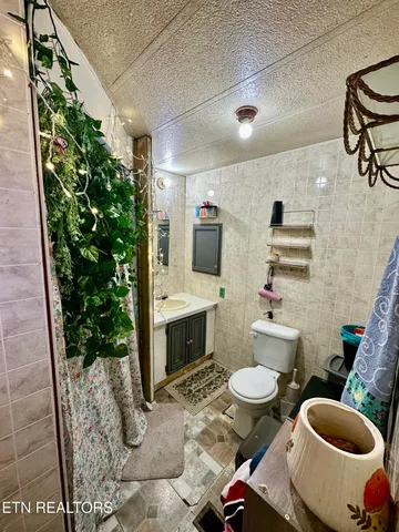 $142,500 | 1500 Coalhill Road, Sunbright, TN 37872