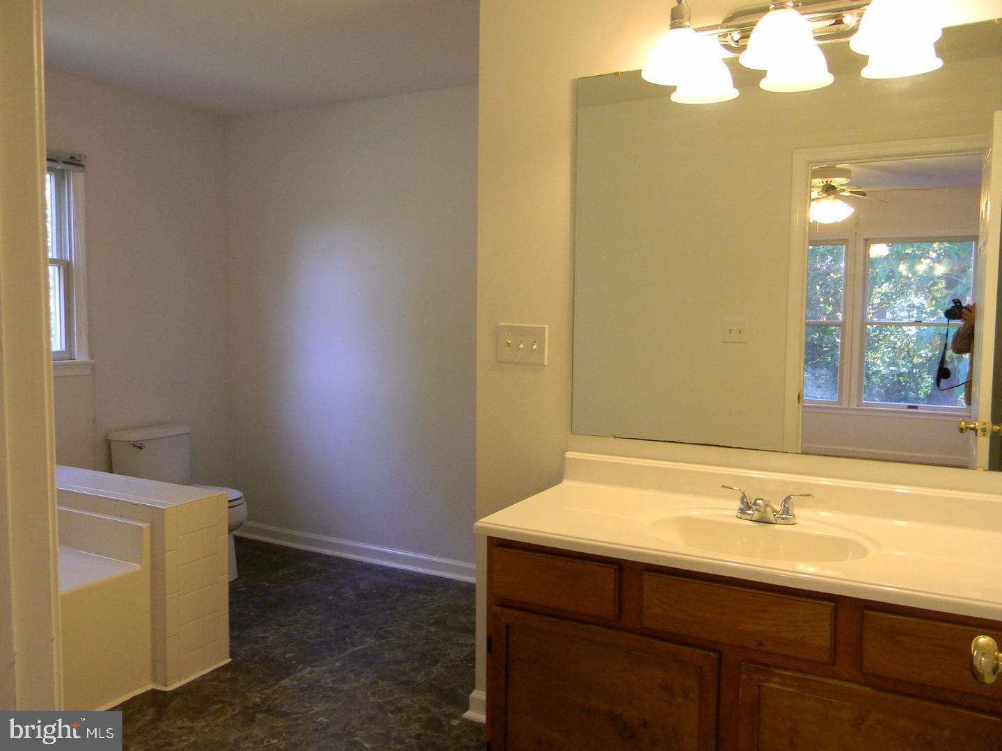 852 Chantilly Lane Inwood, WV 25428 - Photo 19 of 25