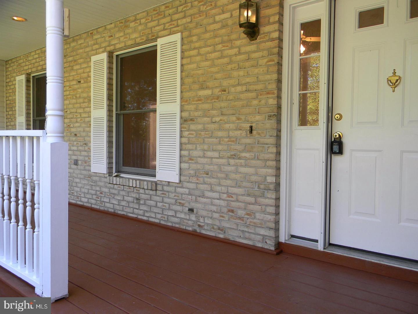 852 Chantilly Lane Inwood, WV 25428 - Photo 4 of 25