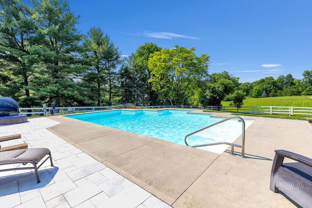 2570 Jewett Road Powell, OH 43065 - Photo 81 of 104 81. In Ground Pool