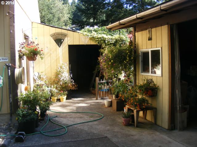 740 Northeast Bone Road Stevenson, WA 98648 - Photo 3 of 16 Shed