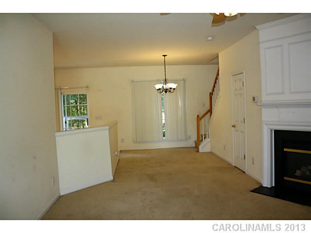 14030 Dingess Road Charlotte, NC 28273 - Photo 3 of 9