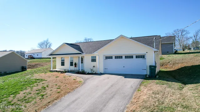 $299,000 | 2026 Jonathan Drive, White Pine, TN 37890