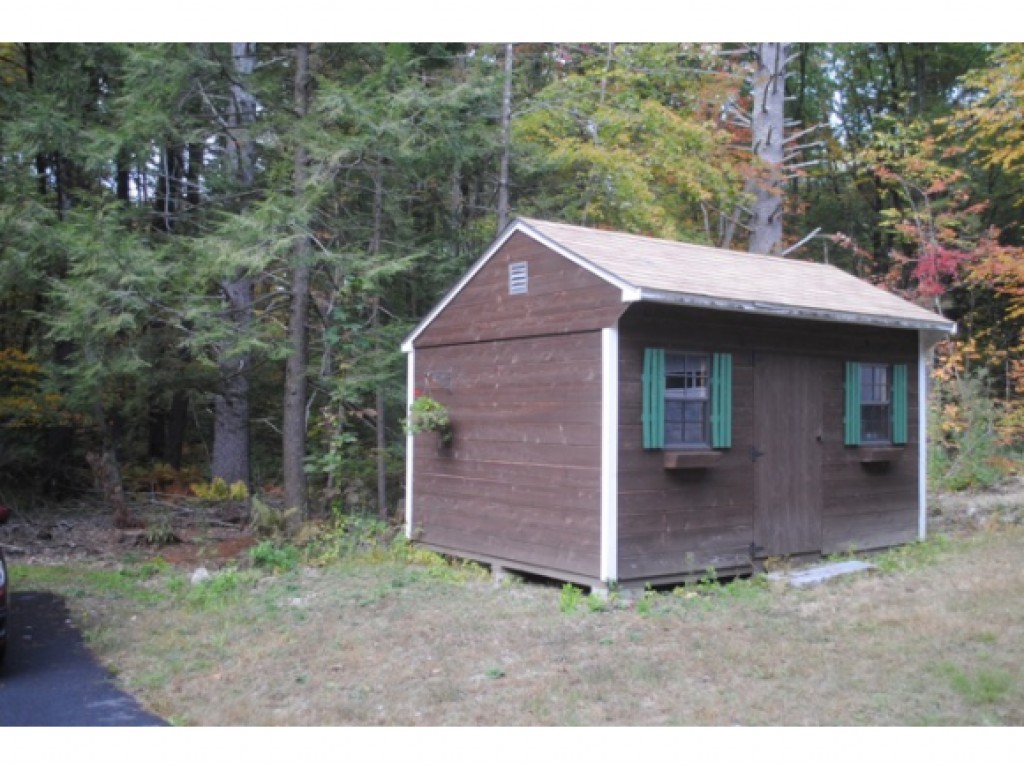1 Austin Road Amherst, NH 03031 - Photo 4 of 16