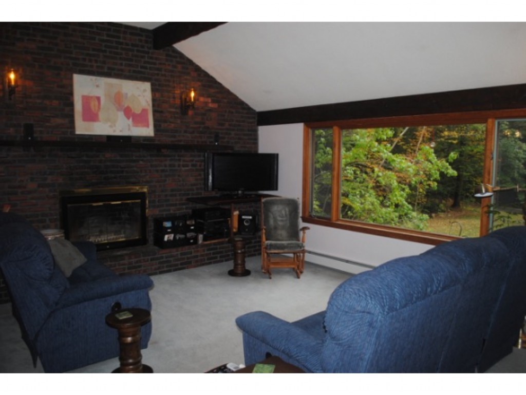 1 Austin Road Amherst, NH 03031 - Photo 6 of 16