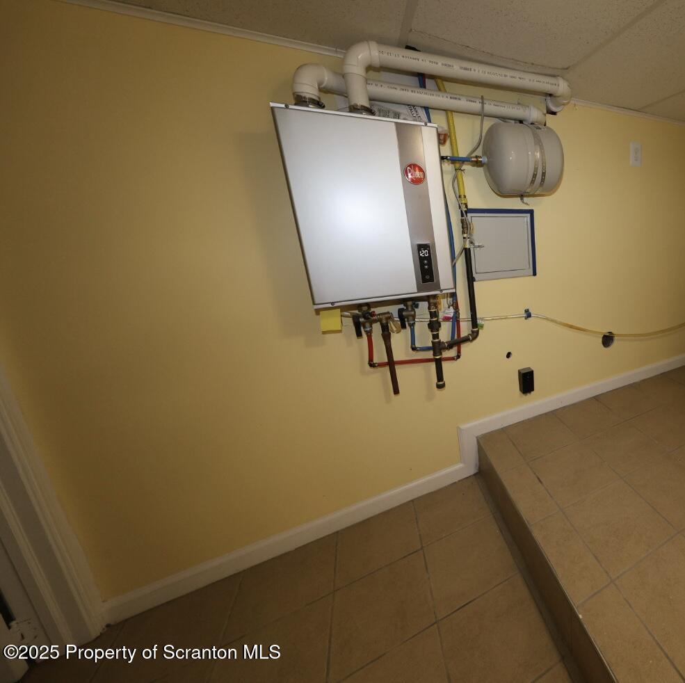 322 1st Street Olyphant, PA 18447 - Photo 12 of 13 a view of walk in closet