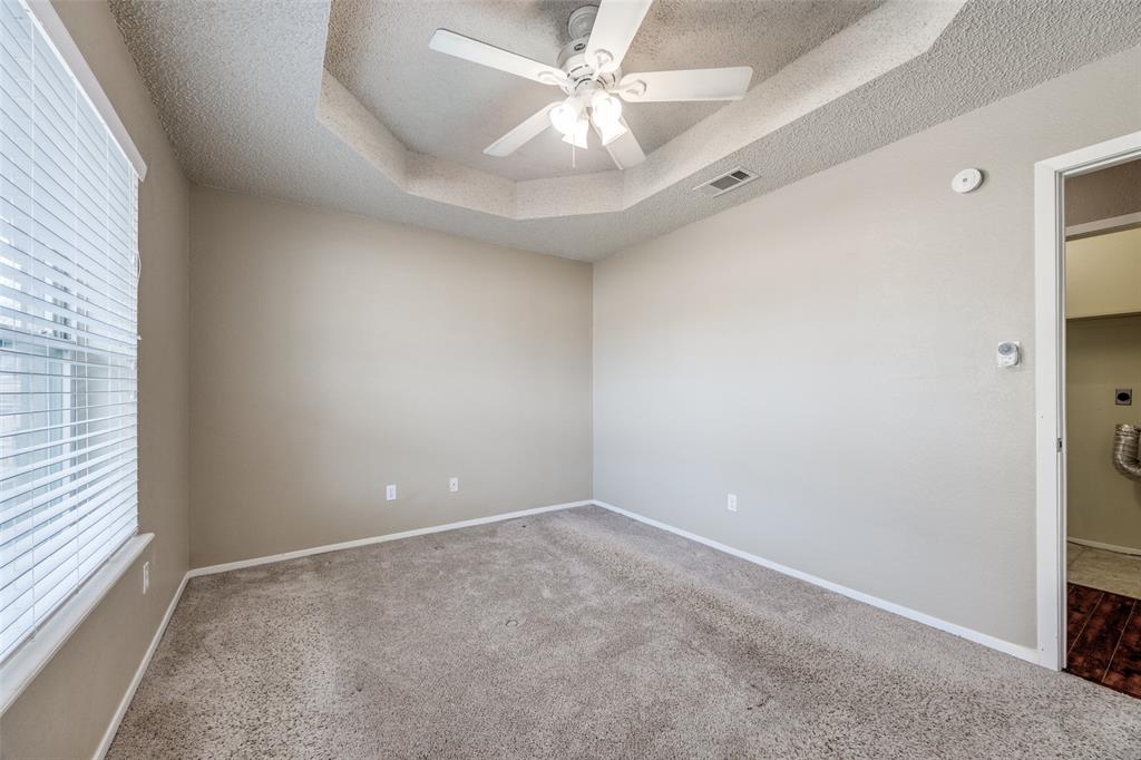 301 Pecan Street Tom Bean, TX 75491 - Photo 13 of 30