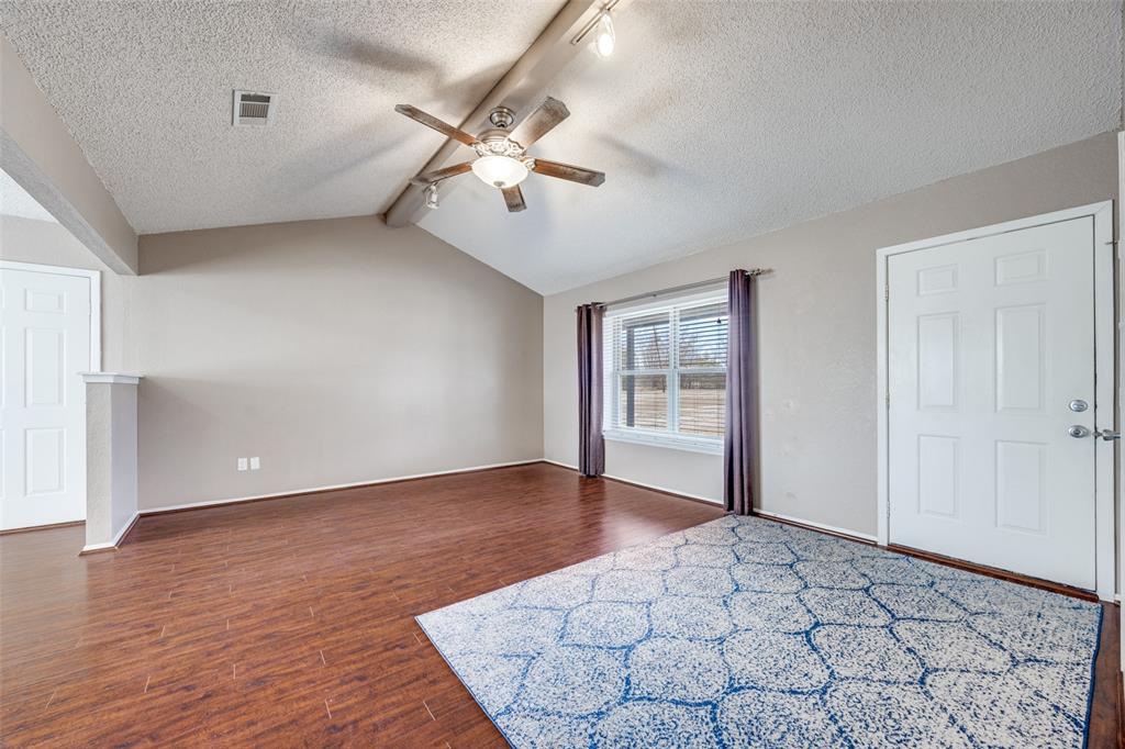 301 Pecan Street Tom Bean, TX 75491 - Photo 4 of 30