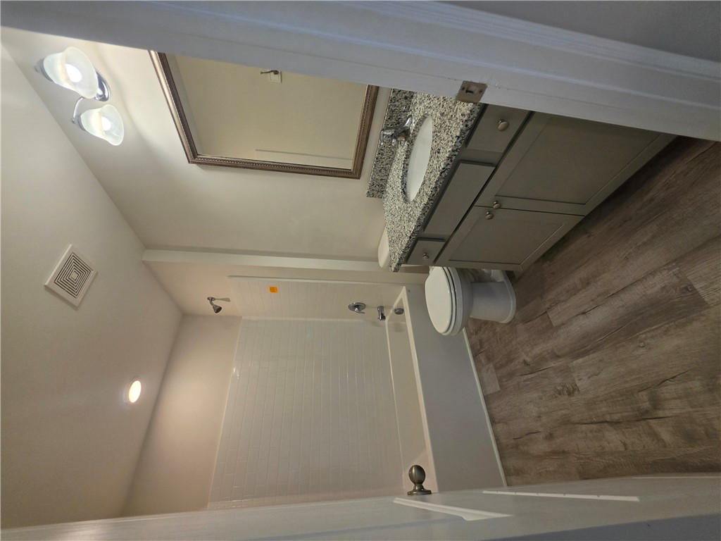312 Phillips Drive Pendleton, SC 29670 - Photo 35 of 45 This is the Upstairs Bathroom