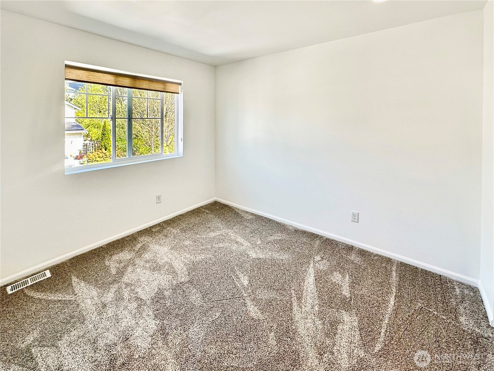 1348 Ebbets Drive Tumwater, WA 98512 - Photo 31 of 37 an empty room with a window