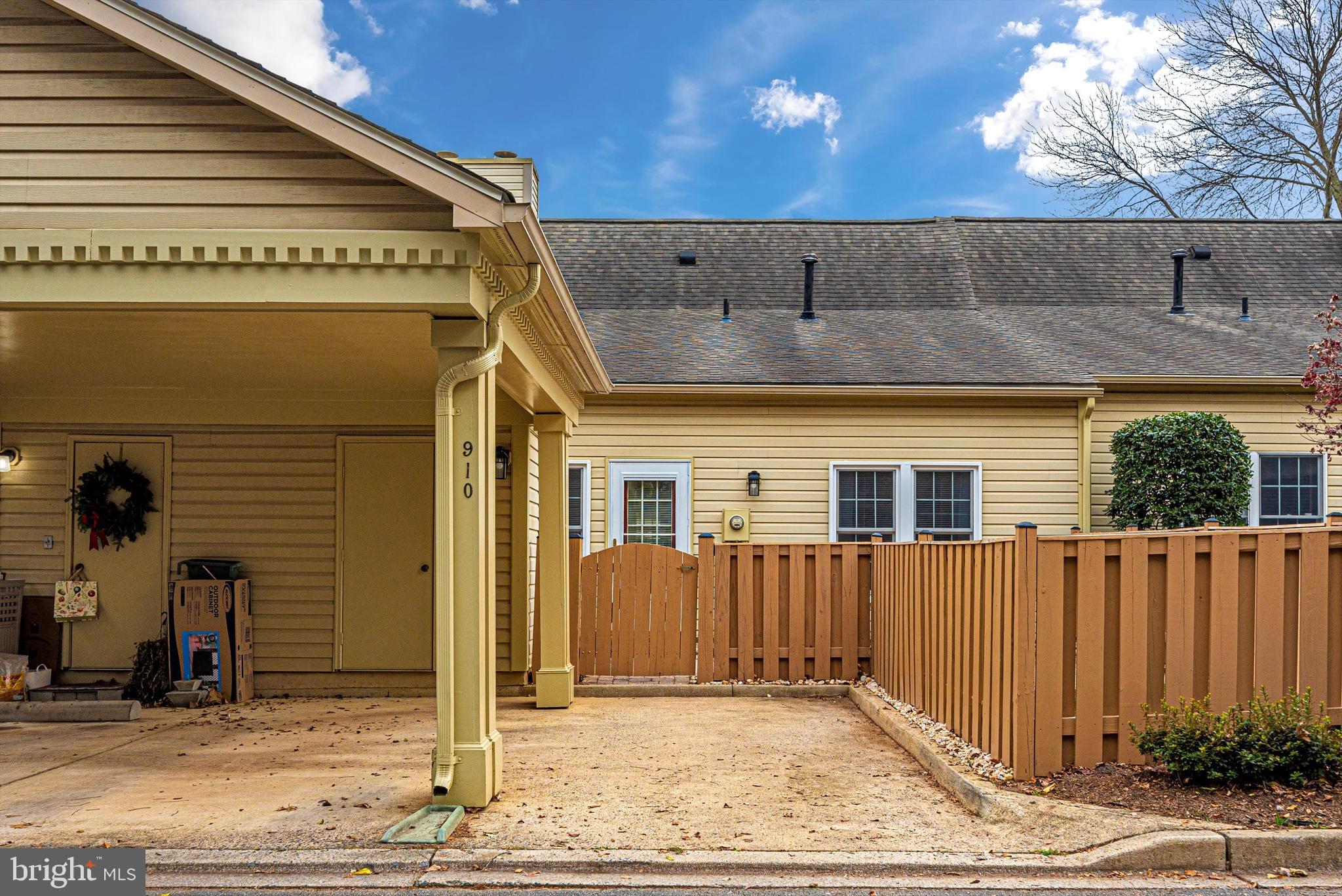 910 McLendon Drive Frederick, MD 21702 - Photo 53 of 64 Very large trucks and suvs will not fix