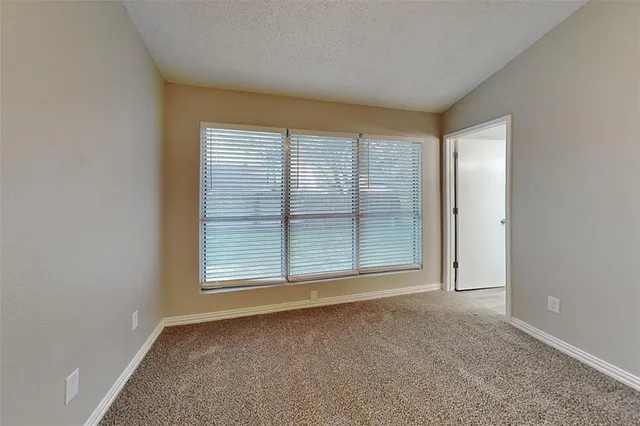 a view of empty room with window