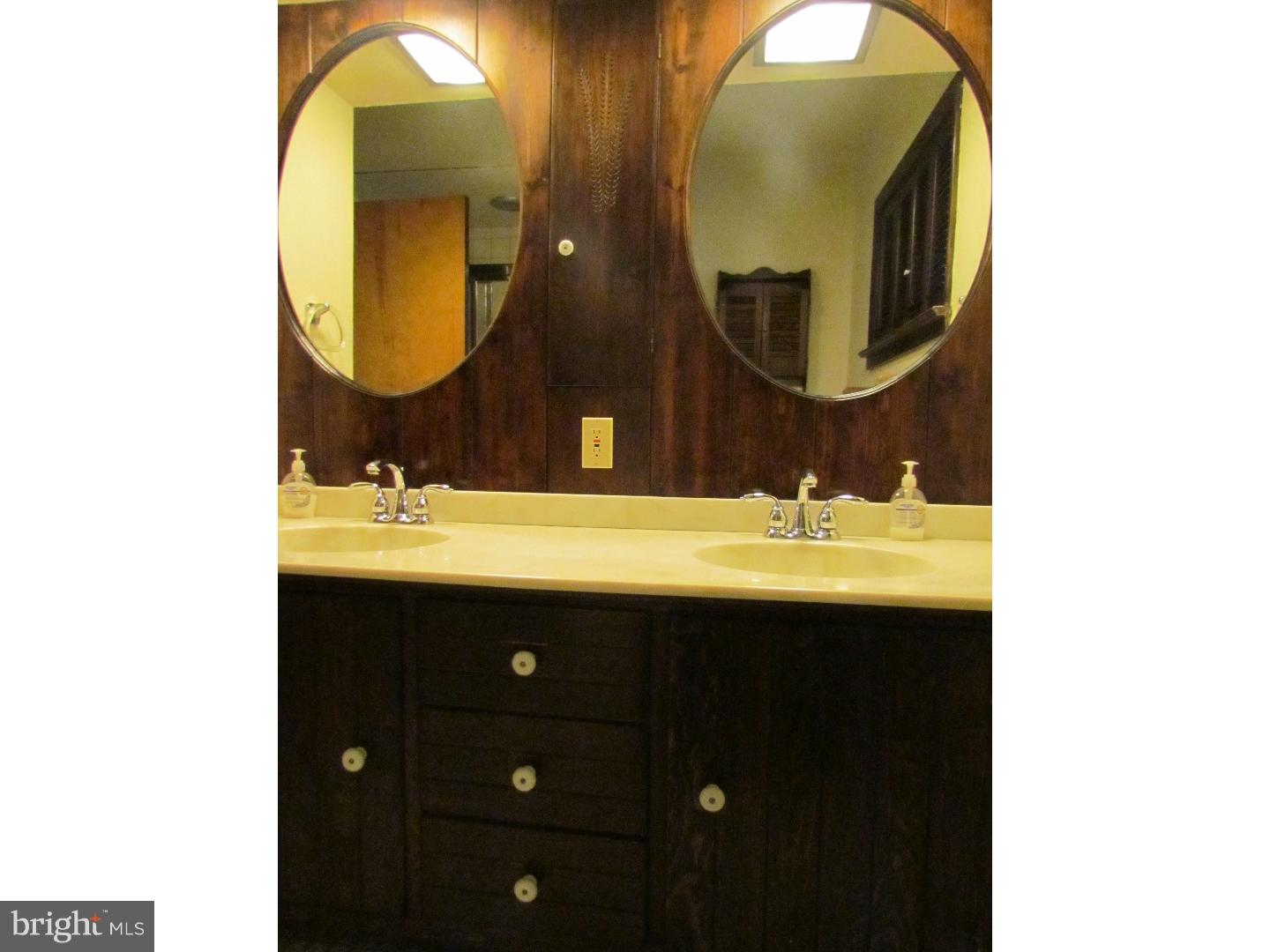 1015 Forrest Road Sellersville, PA 18960 - Photo 14 of 25 Gallery Image 14