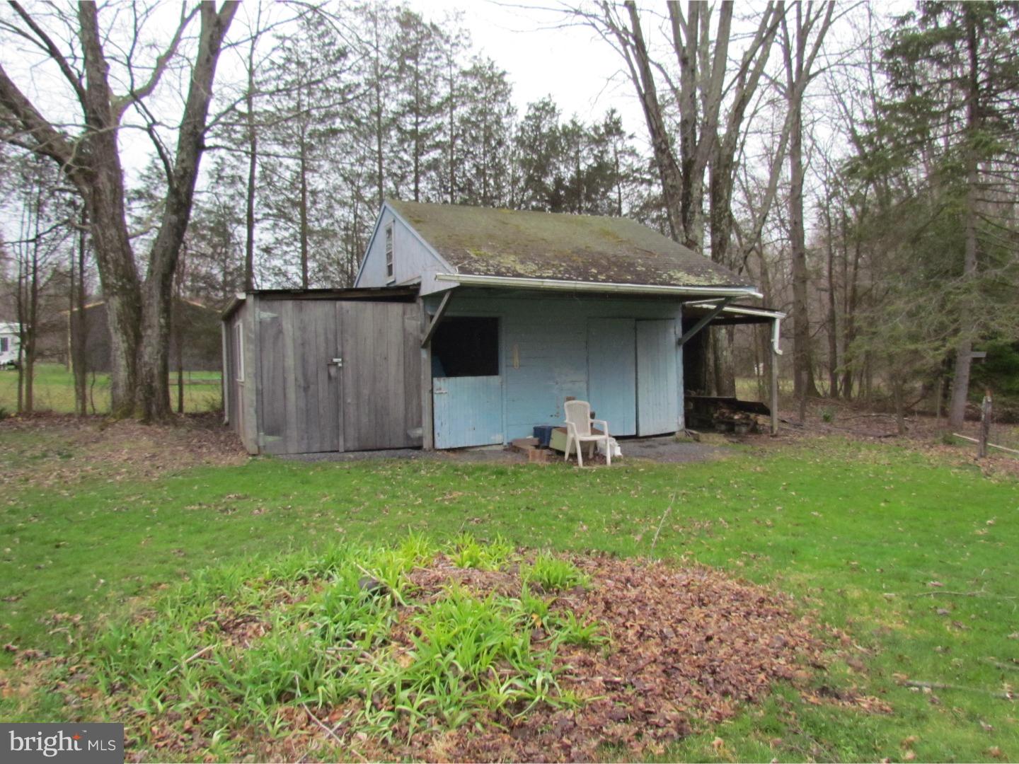 1015 Forrest Road Sellersville, PA 18960 - Photo 22 of 25 Gallery Image 22